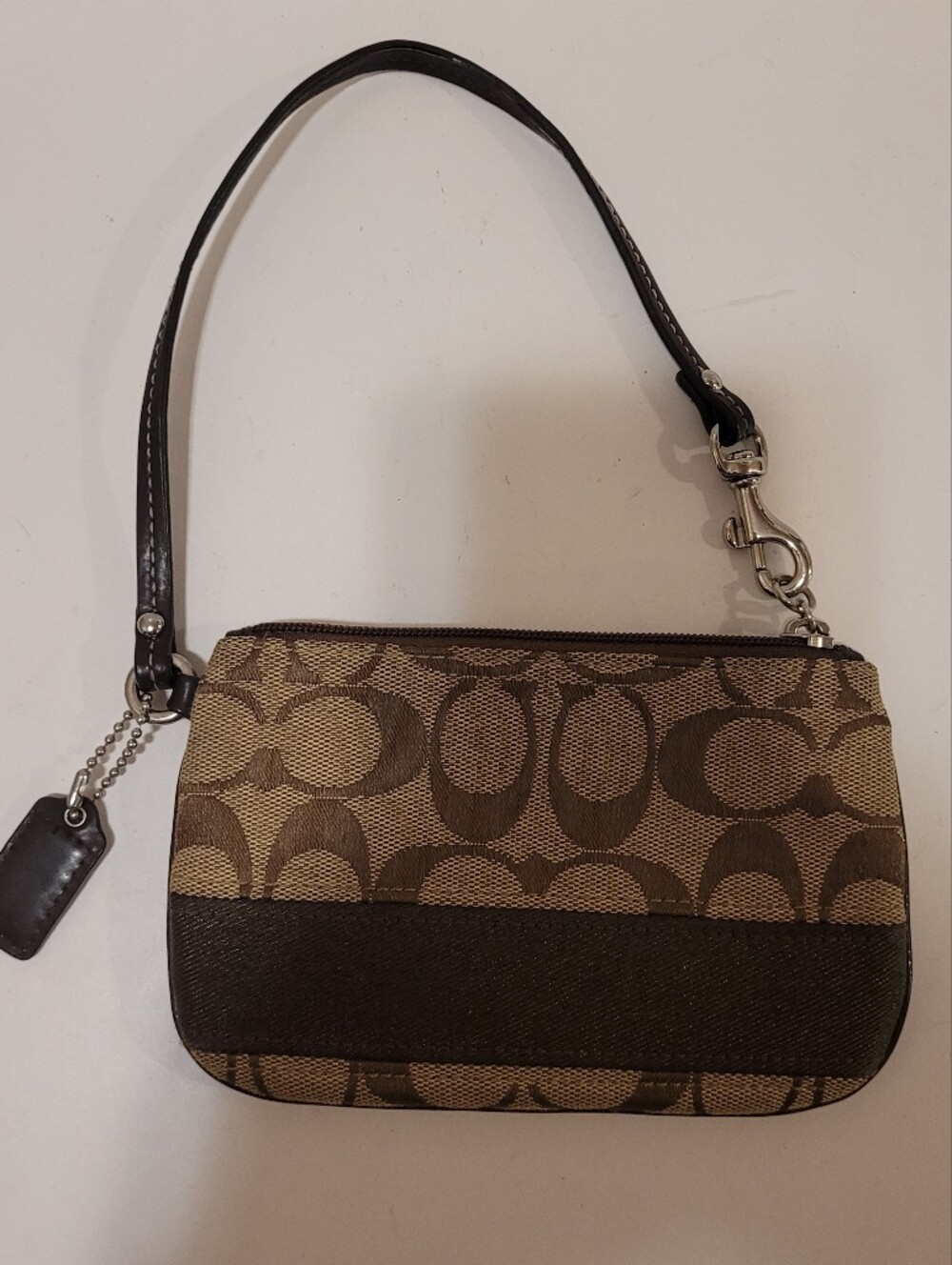 NWOT Coach Clutch Wristlet Brown and Tan 7"
